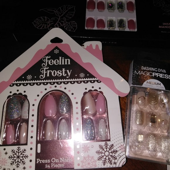 🆕⭐ Bundle of 23 Boxes Press on Nails - Picture 8 of 16